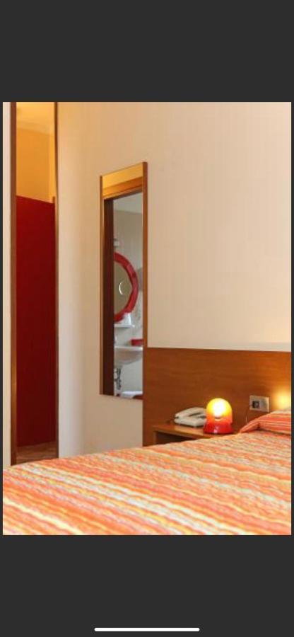 Hotel Santa Maria - Bardolino Town Center מראה חיצוני תמונה