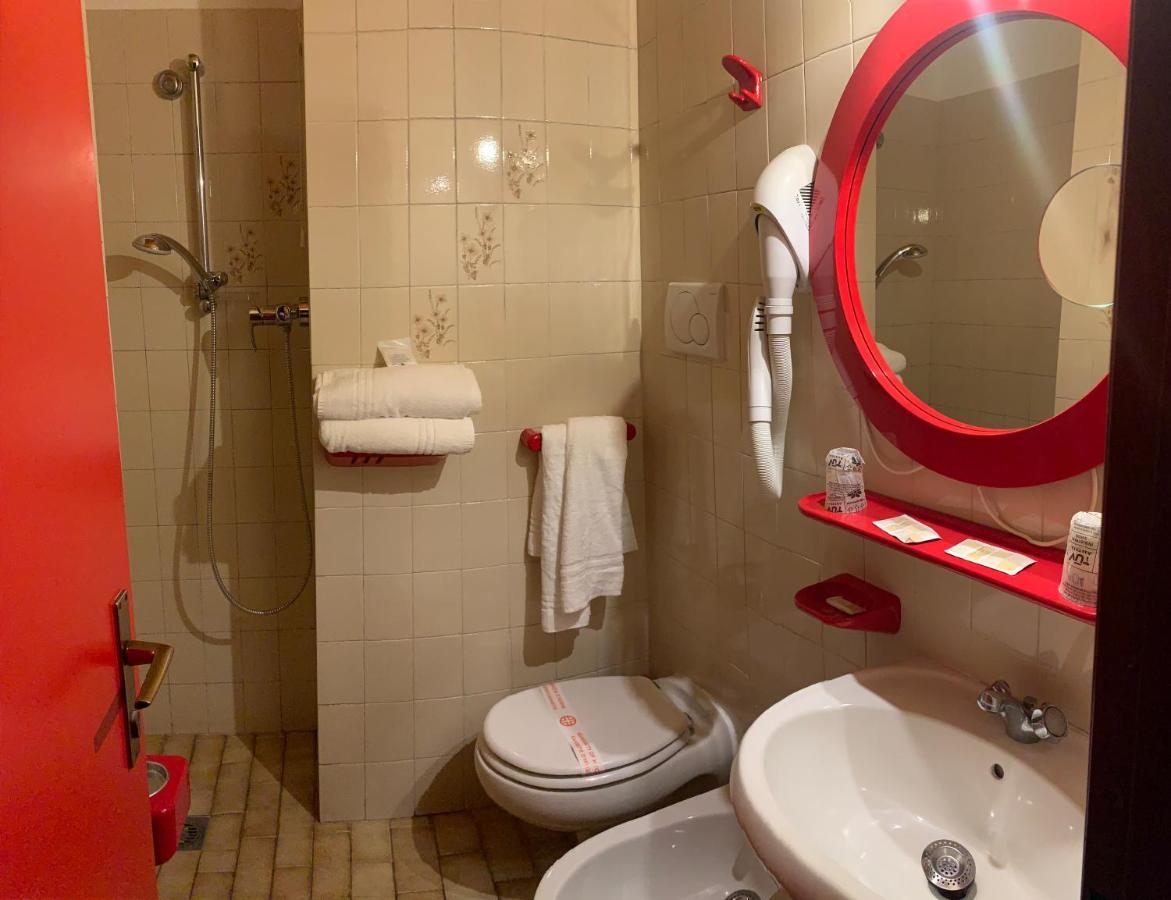 Hotel Santa Maria - Bardolino Town Center מראה חיצוני תמונה