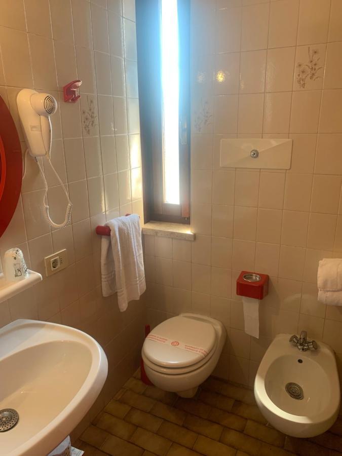 Hotel Santa Maria - Bardolino Town Center מראה חיצוני תמונה