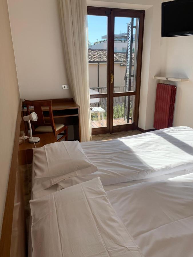 Hotel Santa Maria - Bardolino Town Center מראה חיצוני תמונה