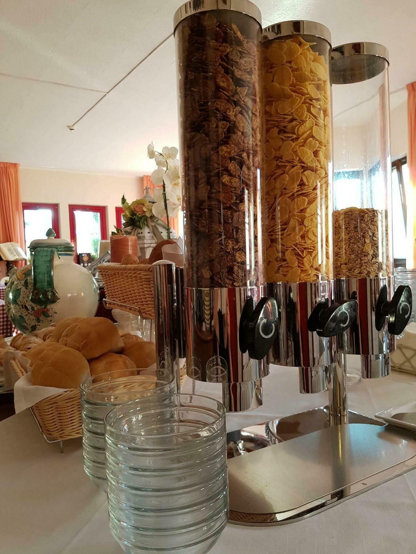 Hotel Santa Maria - Bardolino Town Center מראה חיצוני תמונה