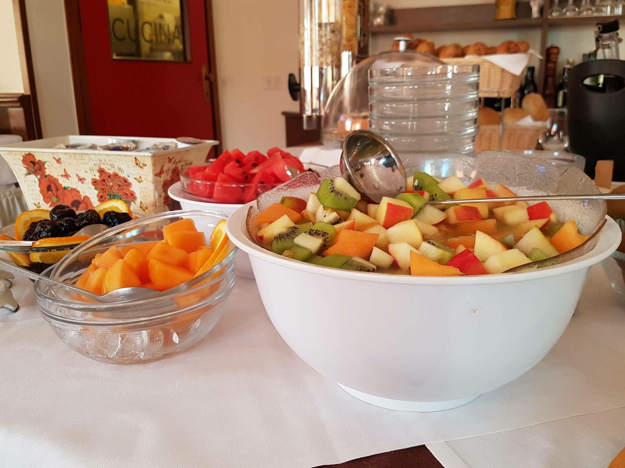 Hotel Santa Maria - Bardolino Town Center מראה חיצוני תמונה
